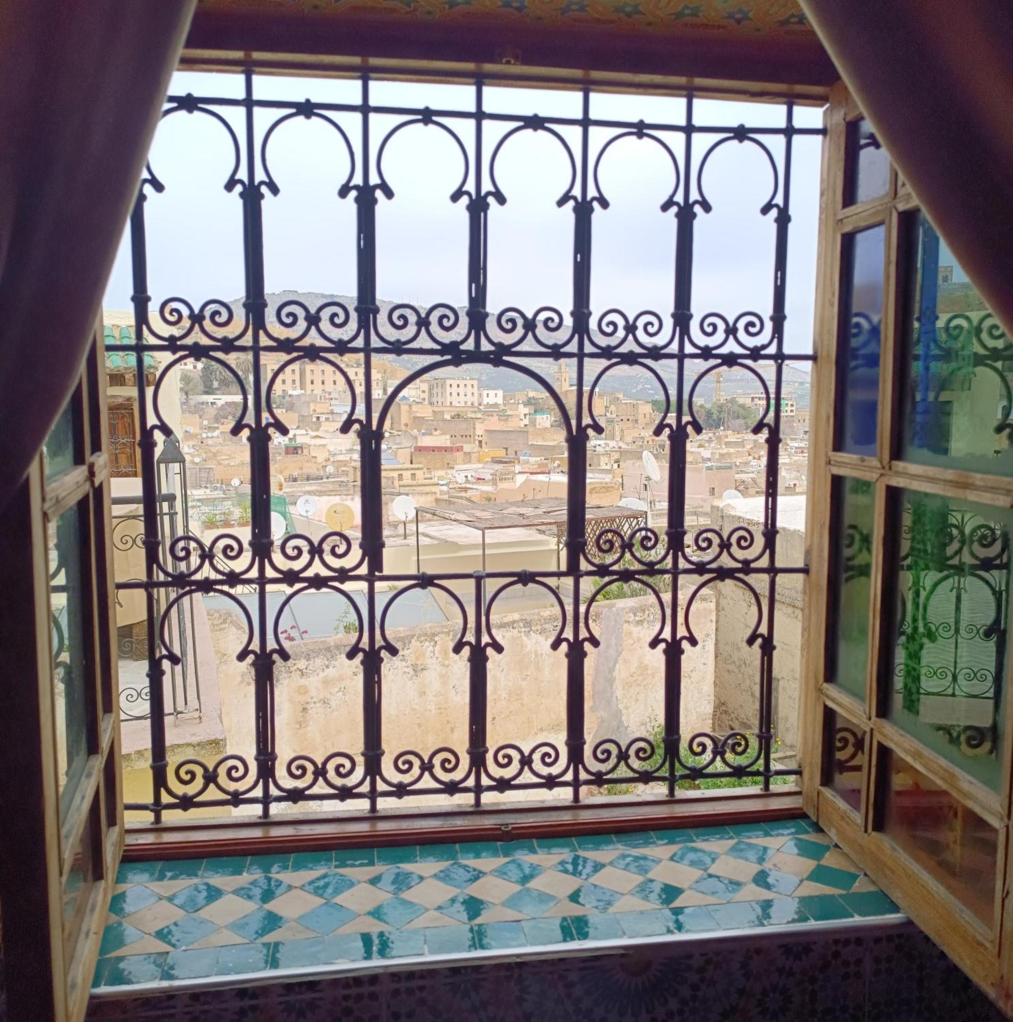 Riad Le Petit Patrimoine De Фес Экстерьер фото