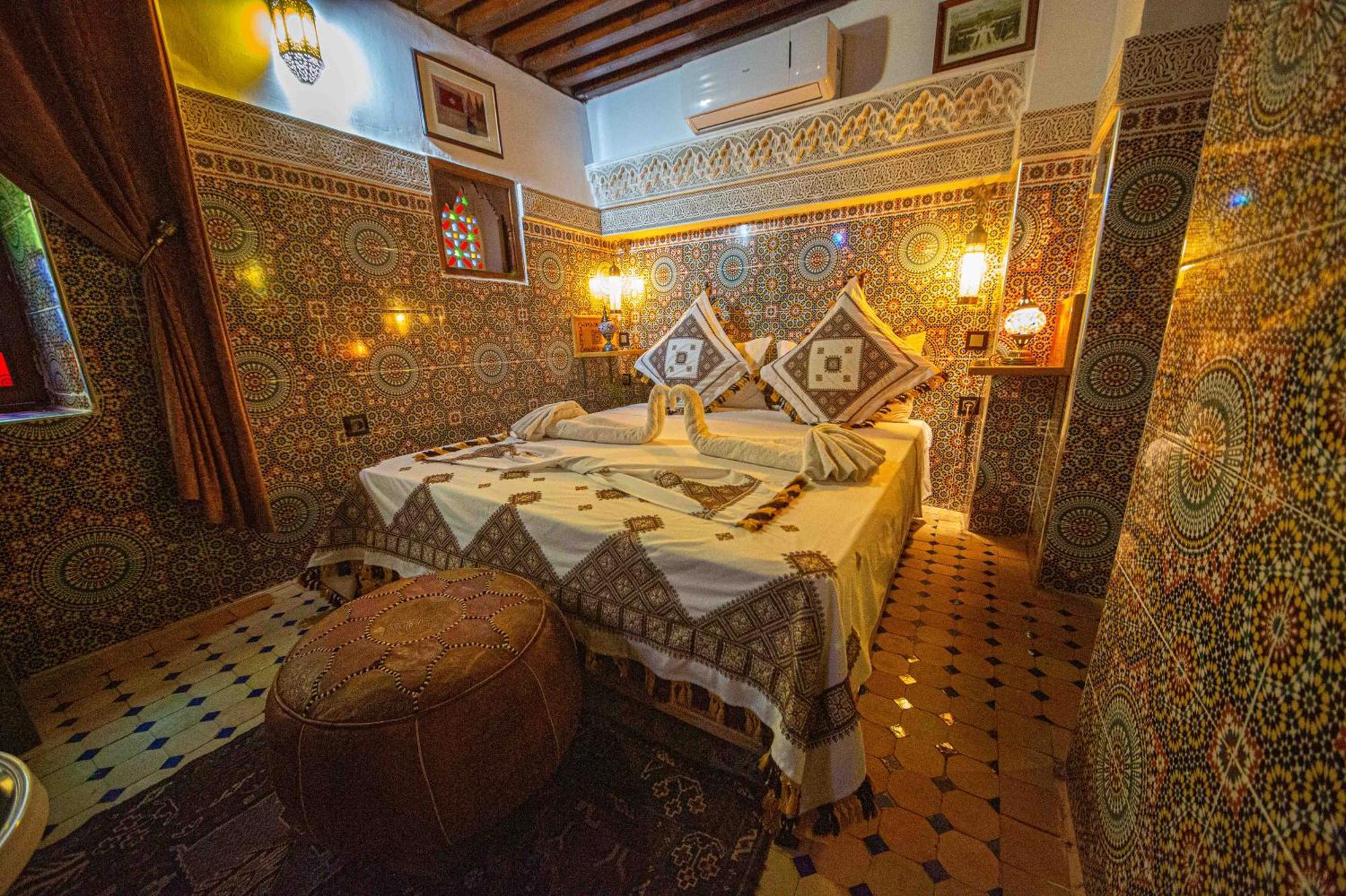 Riad Le Petit Patrimoine De Фес Экстерьер фото